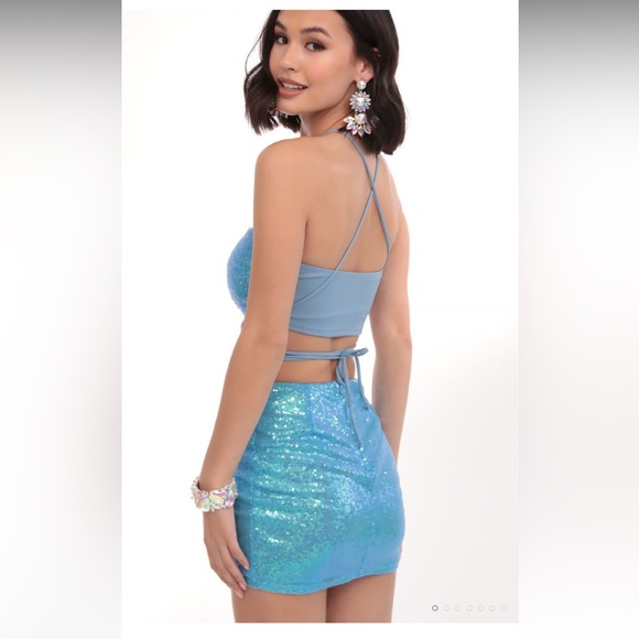 Two piece sequin set. Blue. Size large. - Picture 2 of 5